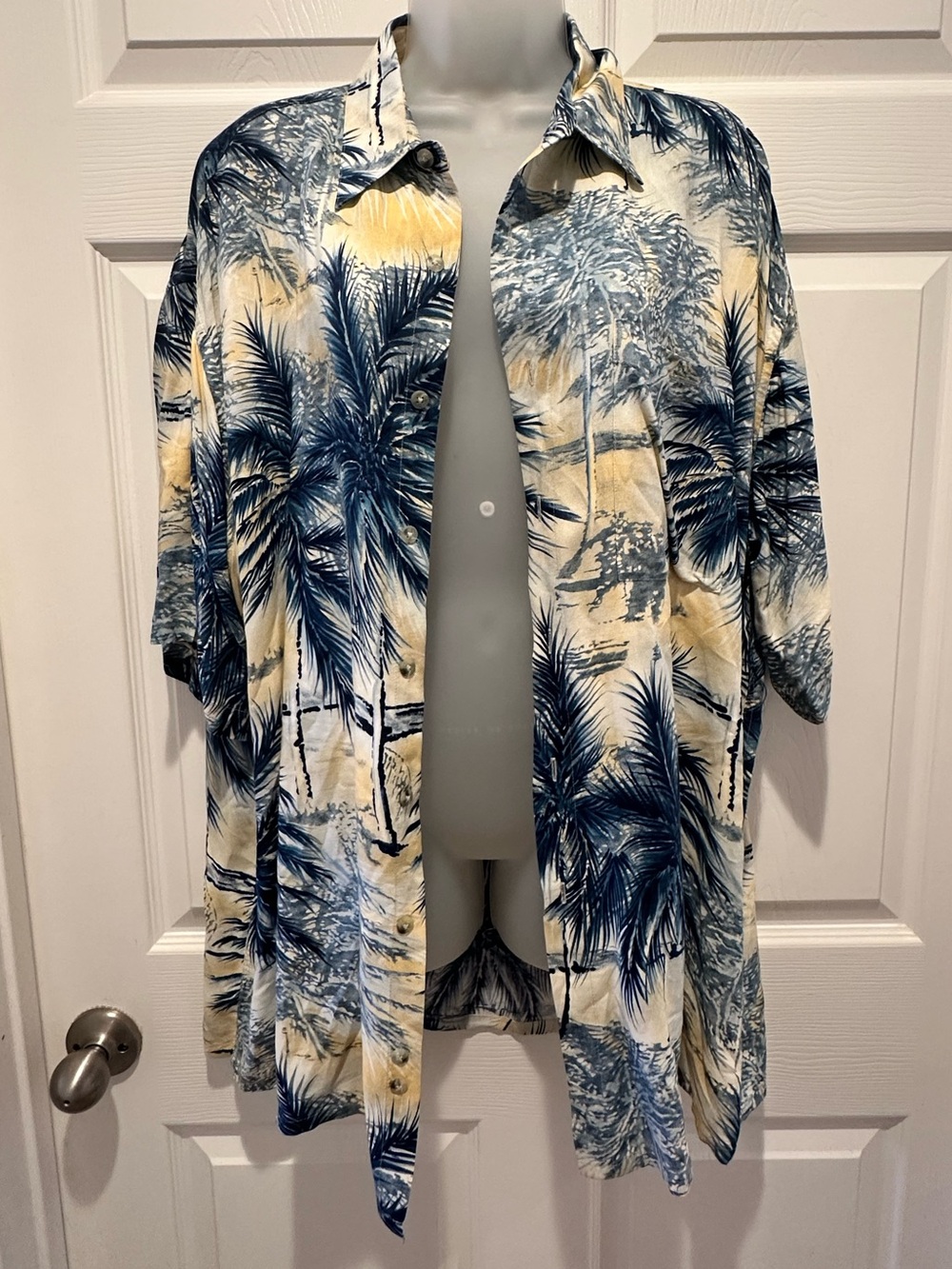 Vintage Lord & Taylor 90s Rayon Tropical Palm Hawaiian Shirt Sleeve XL Resort